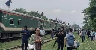 ব্রাহ্মণবাড়িয়ায় আন্তঃনগর ট্রেনের কাপলিং ভেঙে ৩ বগি বিচ্ছিন্ন