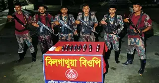 কুষ্টিয়ায় পৃথক অভিযানে ৬ লাখ টাকার মাদক উদ্ধার