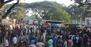 সংস্কার শুরুর আশ্বাসে ‘ব্লকেড কর্মসূচি’ প্রত্যাহার ইবি শিক্ষার্থীদের