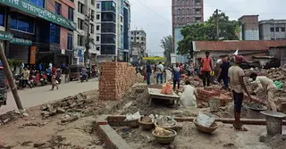 কুষ্টিয়ায় সরকারি জায়গা দখল-উচ্ছেদ নিয়ে ‘চোর পুলিশ খেলা’