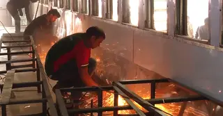 মে দিবস: আনুষ্ঠানিকতা ছাপিয়ে অধিকার আদায়ের অঙ্গীকার