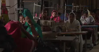 লোডশেডিংয়ে অচল চট্টগ্রাম; বিদ্যুৎ ঘাটতিতে বিপর্যস্ত জনজীবন থেকে শিল্প