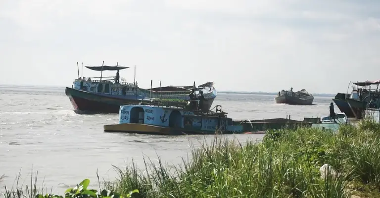 পণ্যবাহী নৌযান