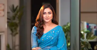 অভিনেত্রী মেহজাবিনের বিরুদ্ধে গ্রেপ্তারি পরোয়ানা