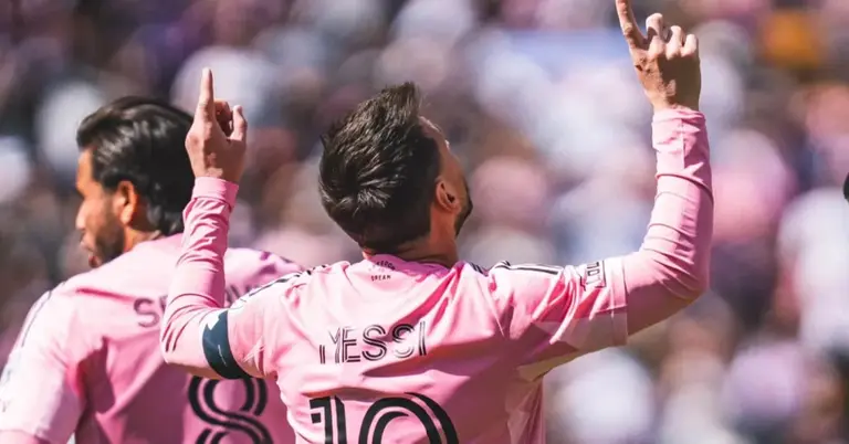 ম্যাচে মেসির উদযাপনের একটি মুহূর্ত