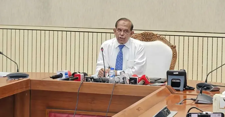 ঢাকা ম্যাস ট্রানজিট কোম্পানির পরিচালক ফারুক আহমেদ