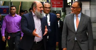 চার দিনের সফরে ঢাকায় পাকিস্তানের বাণিজ্যমন্ত্রী