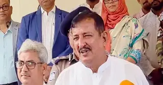 অনিয়ম ও দুর্নীতির বিরুদ্ধে ব্যবস্থা নিয়ে উন্নয়নে কাজ করা হবে: ভূমিমন্ত্রী