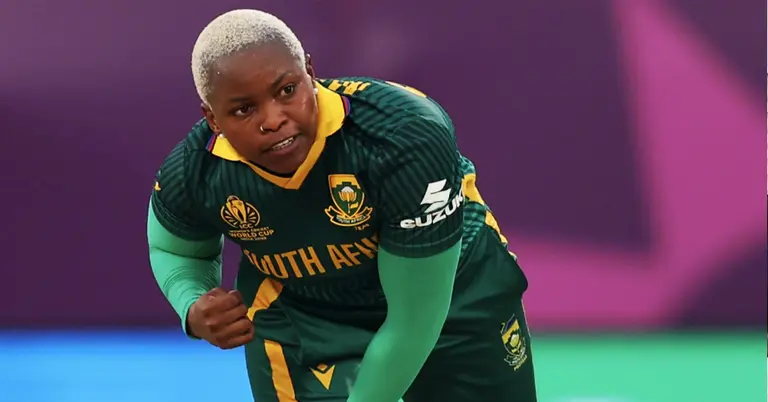 প্রোটিয়া বোলার ননকুলুলেকো ম্লাবা