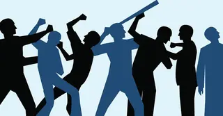 শরীয়তপুরে আধিপত্য বিস্তার নিয়ে দু'পক্ষের সংঘর্ষে ককটেল বিস্ফোরণ