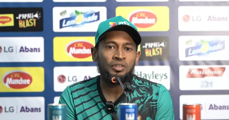 নিজের সেঞ্চুরিকে বিশেষ কিছু মনে করছেন না মুশফিক