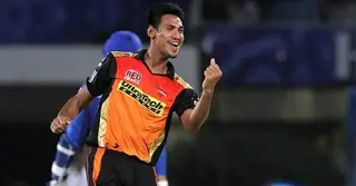 ৯ কোটি ২০ লাখ রুপিতে কলকাতায় মোস্তাফিজ