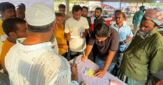 নাটোরে গরুর হাটে অতিরিক্ত খাজনা আদায়, ইজারাদারকে জরিমানা