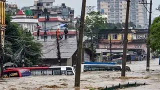 ভারি বৃষ্টি ও ভূমিধসে নেপালে প্রাণহানি বেড়ে ৬৬