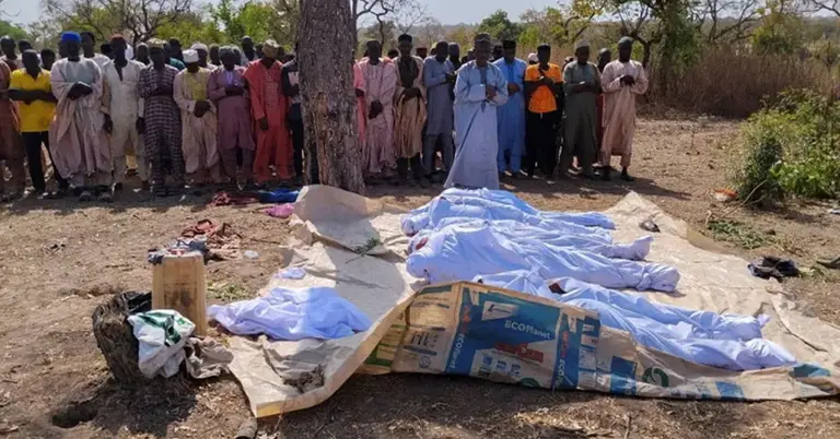 নিহতদের জানাজা