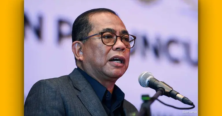 মালয়েশিয়ার প্রতিরক্ষামন্ত্রী মোহাম্মদ খালেদ নরডিন