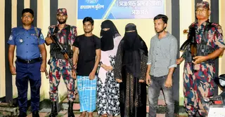 ভারতে পাচারকালে পঞ্চগড় সীমান্তে আটক দুই রোহিঙ্গা দম্পতি