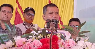দেশকে ভঙ্গুর অবস্থা থেকে ফিরিয়েছে অন্তর্বর্তী সরকার: সচিব পান্না