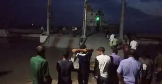 তীব্র স্রোতে আবারো ভাঙলো পাটুরিয়ার অস্থায়ী লঞ্চঘাট, লঞ্চ চলাচল বন্ধ