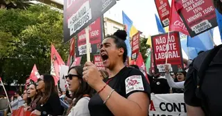 নতুন শ্রম আইন প্রস্তাবের প্রতিবাদে পর্তুগালে বিক্ষোভ