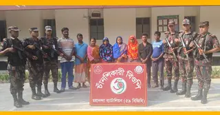 ভোলাহাট সীমান্ত দিয়ে ৮ বাংলাদেশিকে ‘পুশ ইন’
