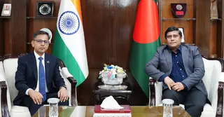 প্রধানমন্ত্রীর প্রতিরক্ষা উপদেষ্টার সঙ্গে ভারতের হাইকমিশনারের সাক্ষাৎ