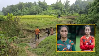 সাফজয়ী ঋতুপর্ণা-রূপনার নেই বাড়িতে ঢোকার রাস্তা