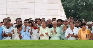 জ্বালানি সংকটের জন্য সরকার দায়ী নয়: রিজভী