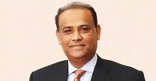 সাবেক ভূমিমন্ত্রী সাইফুজ্জামানসহ তিন ব্যক্তির শেয়ার অবরুদ্ধ