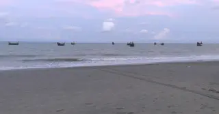 অর্থকষ্টে সেন্টমার্টিনের বাসিন্দারা; বিকল্প কর্মসংস্থানের কথা বলছে প্রশাসন