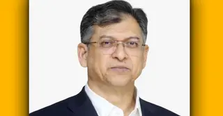 দেশবাসীকে ঈদের শুভেচ্ছা জানিয়েছেন স্বরাষ্ট্রমন্ত্রী