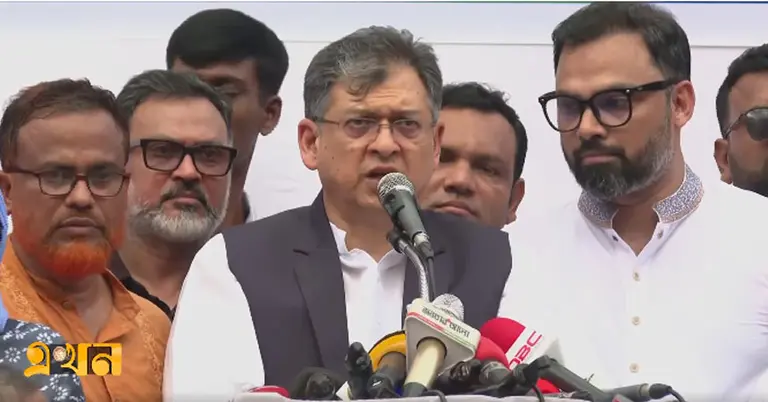 বিএনপির স্থায়ী কমিটির সদস্য সালাহউদ্দিন আহমেদ
