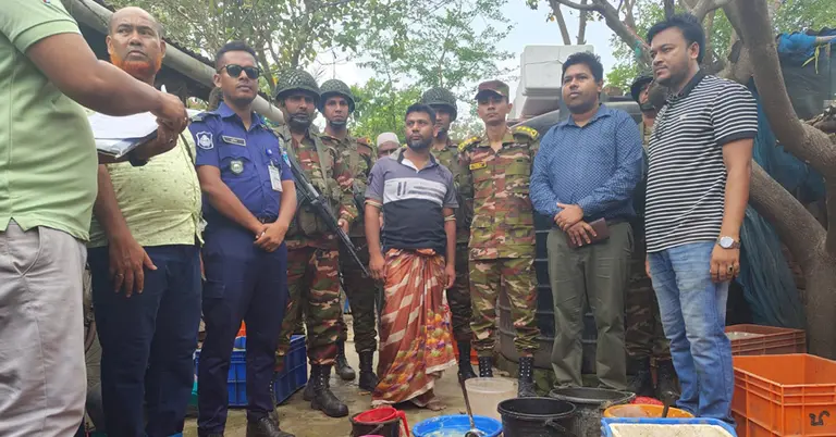 যৌথবাহিনীর অভিযান