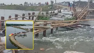 আবারো ভেঙেছে সাতক্ষীরার বেতনা নদীর বেড়িবাঁধ