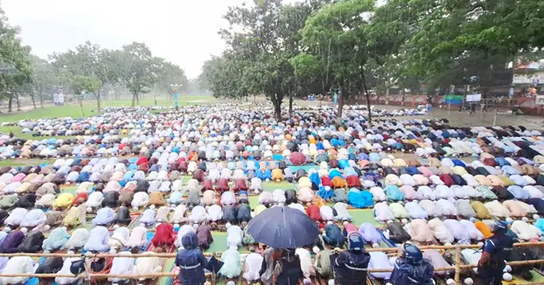শোলাকিয়া ঈদ জামাত