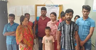 মুজিবনগর সীমান্তে শিশুসহ ১০ জনকে ভারতের ‘পুশব্যাক’