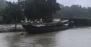 সুনামগঞ্জে বৃষ্টিপাত কমলেও পাহাড়ি ঢলে বাড়ছে নদীর পানি