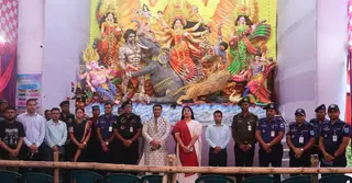 টাঙ্গাইলে আইনশৃঙ্খলা নিয়ন্ত্রণে বিভিন্ন মণ্ডপ পরিদর্শনে প্রশাসন