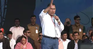 সিরাজগঞ্জে নির্বাচনি জনসভায় যোগ দিয়েছেন তারেক রহমান