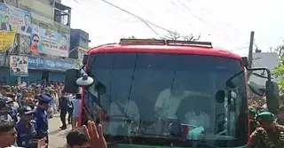 সৈয়দপুরে পৌঁছেছেন তারেক রহমান