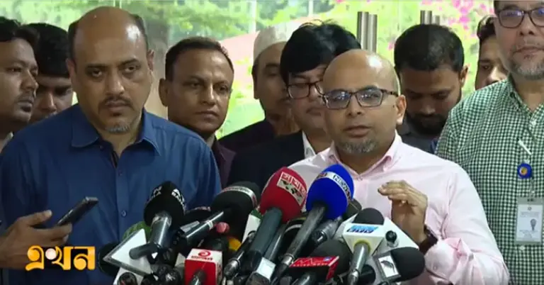 প্রধান উপদেষ্টার ডাক, টেলিযোগাযোগ ও তথ্যপ্রযুক্তি বিষয়ক বিশেষ সহকারী ফয়েজ আহমদ তৈয়্যব
