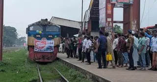 নরসিংদী থামবে মহানগর প্রভাতী-গোধূলি-উপবন এক্সপ্রেস