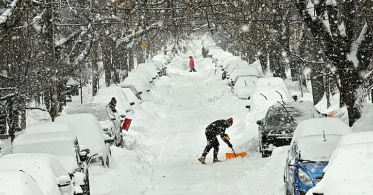 যুক্তরাষ্ট্রে তুষার ঝড়