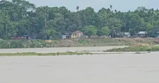 নেত্রকোণায় কমছে সোমেশ্বরী পানি